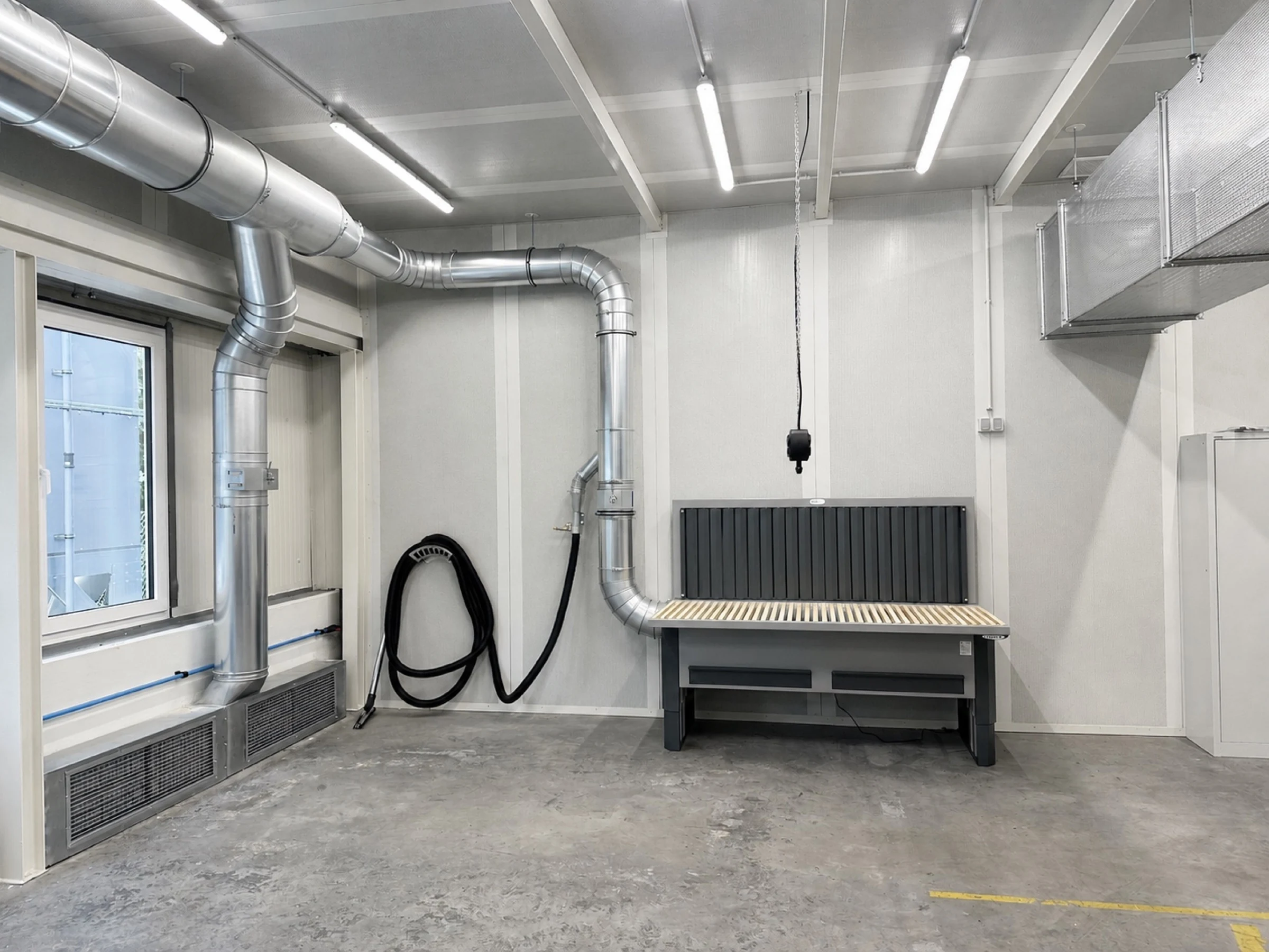 Absaugtechnik direkt am Arbeitsplatz – Bild 3